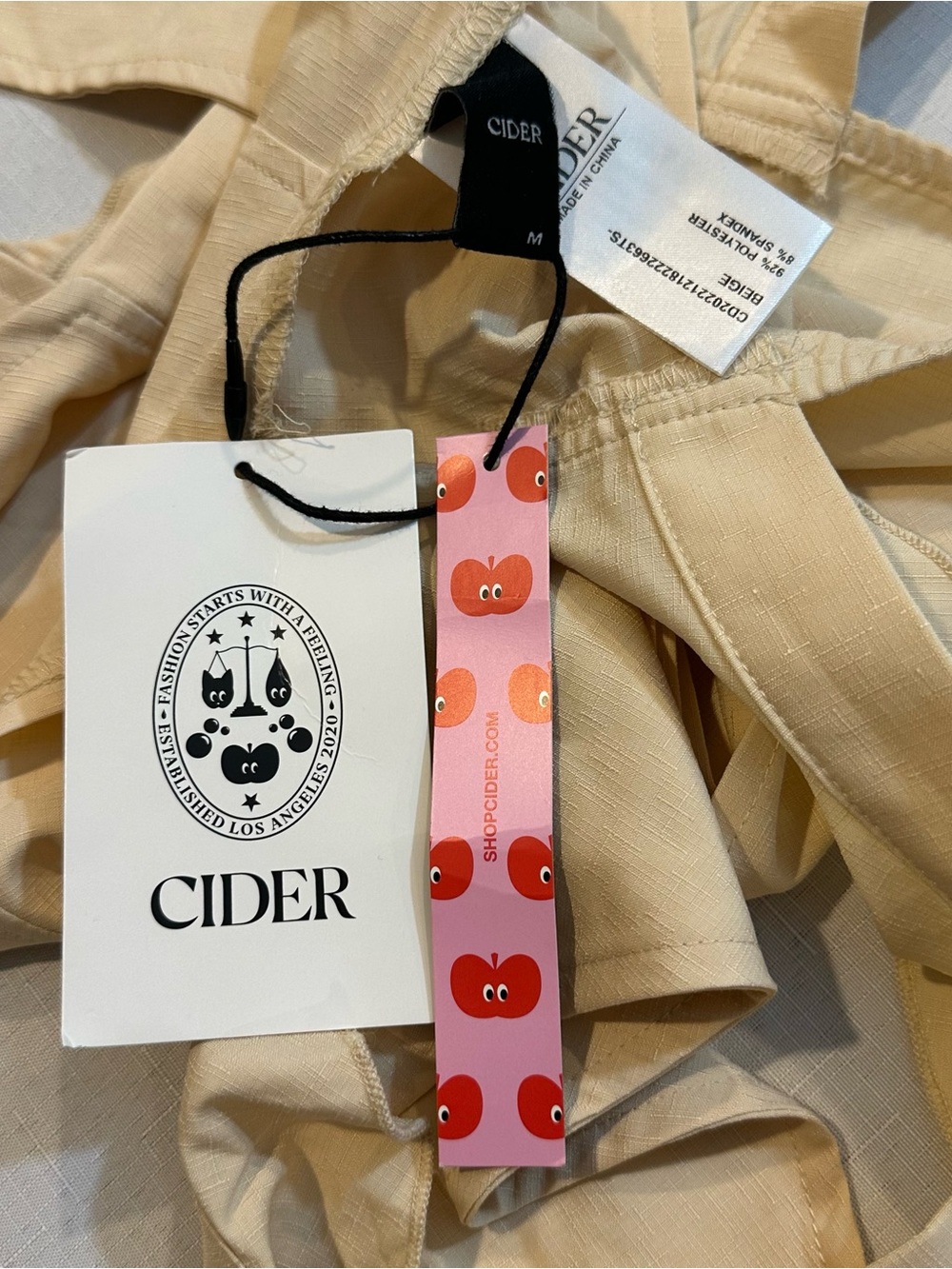 Cider Beige Tie Front Crop Top Size M NWT - Picture 9 of 15